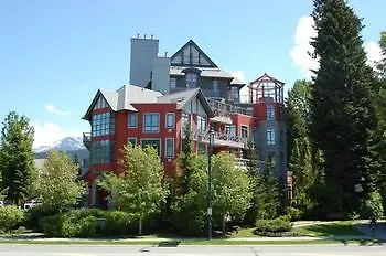 Beautiful Whistler Village Alpenglow Suite Queen Size Bed Air Conditioning Cable And Smarttv Wifi Fireplace Pool Hot Tub Sauna Gym Balcony Mountain Views Kanada