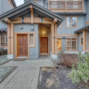 The Bluffs #21 Holiday home