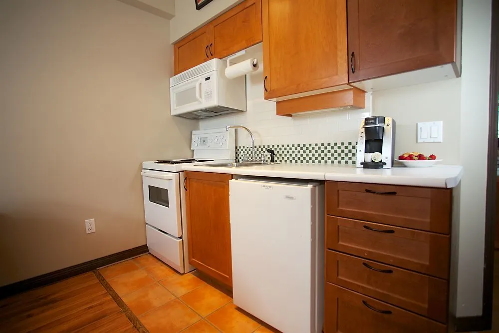 Apartment Alpenglow Suite: Whistler Village Mountain Retreat